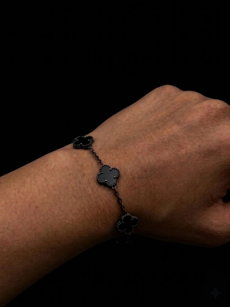 B) Van Cleef Bracelet Stainless Steel
